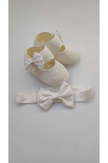 Modomood BilgeTrend Scalloped Baby Booties and Bandana Set Scallop Patterned Shoes Bandana Set B888