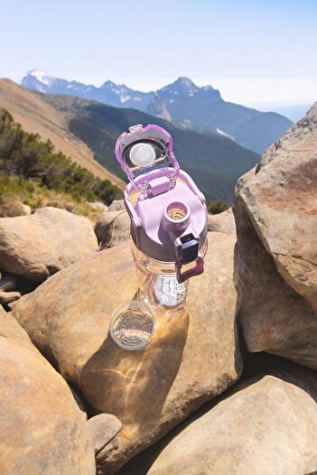 YDGR 600 ml Stylish Smoothie Shaker - Elevate Your Energy with Finger Strap and Water