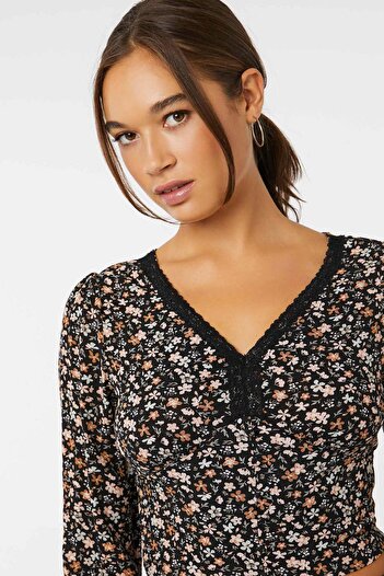 Ardene V-Neck Lace Trim Long Sleeve Top
