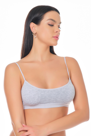 Doce Cravo Women's Thin Strap Padded Sports Bra