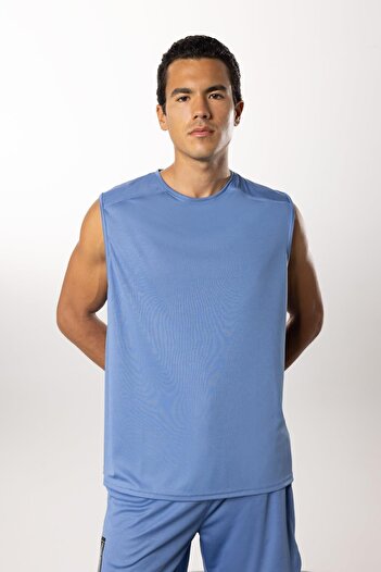 DeFacto Fit Regular Fit Crew Neck Sports Athlete Z5561az23sp