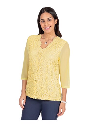 MAMAYAGA Plus Size Women's Sports Blouse - Floral Laced, Tulle Sleeves, Stylish Curve Model