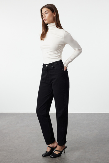 Trendyol Collection Μαύρο ψηλό μπελ μαμά τζιν TWOSS20JE0108