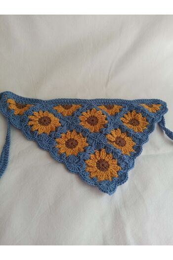 Kahvemavii Ayçiçek Motifli Mavi Örgü Bandana