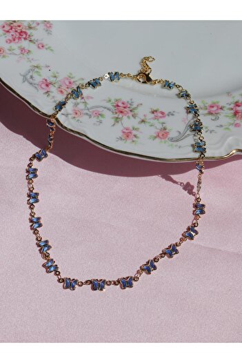 Reorah Collection Erika Butterfly Necklace - Stylish Design