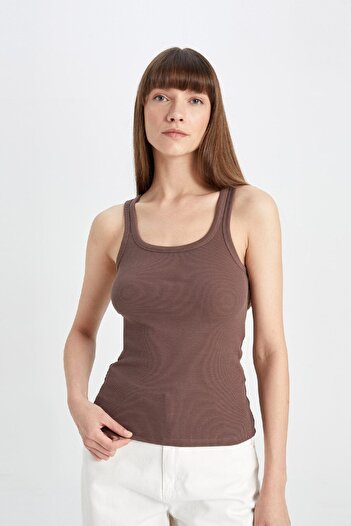 DeFacto Slim Fit Dar Kesim Basic Düz Yuvarlak Yaka Fitilli Kaşkorse Atlet A2366ax24au
