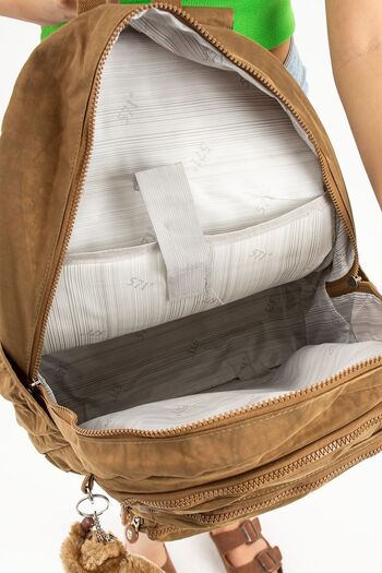 GP GUES POLO UNISEX MEGA Large Size Waterproof School Bag