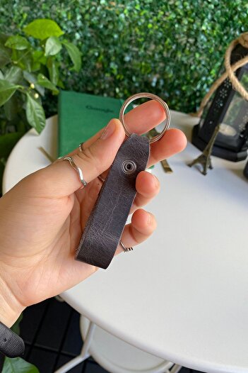 Modica Mesa - Genuine Leather Gray Keychain with Openable Snap Design