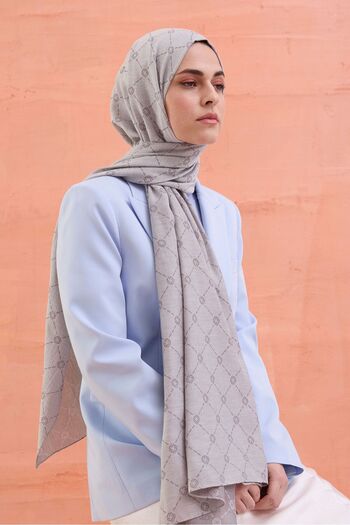 Cardion Fiona Prism Shawl - Stylish and Useful