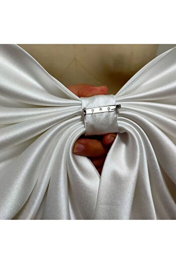 LO ADORO Luxury French Satin Belt - Elegant Material