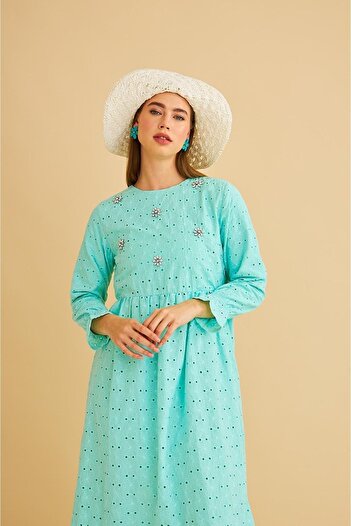 Basicpark Hesna Taş Işlemeli Eteği Fırfırlı Oversize Mint Brode Elbise