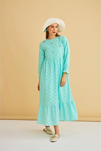 Basicpark Hesna Taş Işlemeli Eteği Fırfırlı Oversize Mint Brode Elbise