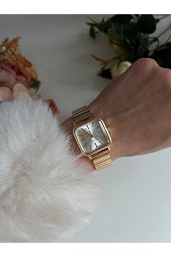 QUARTZ Gaıa Gold Kadın Kol Saati