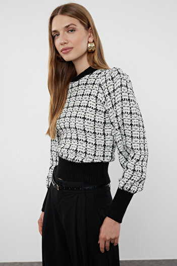 Trendyol Collection Tweed Look Cream Glitter Knitwear Sweater - TWOAW21KZ0032