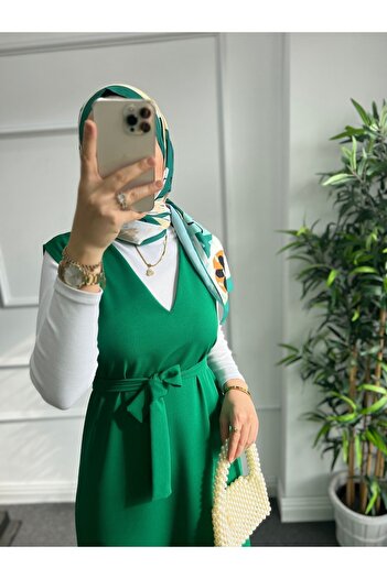 Nisa Nalbantoğlu Πράσινο κρεπ Hijab Gilet