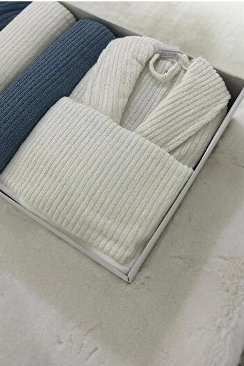 Zeynep Tekstil Nurpak 8 Piece Family Bathrobe Set - Boxed