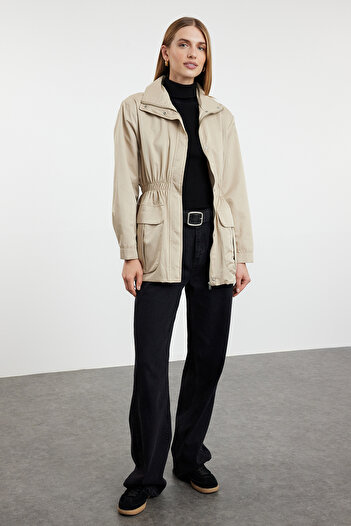 Trendyol Collection Beige Zippered Oversize Windbreaker Coat - Elastic Waist Twoaw25Mo00075