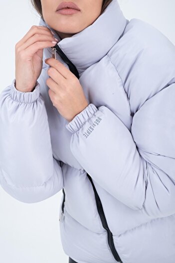 Polo State Women's Reglan Sleeve Stand Collar Age Of State Printed Coat Silver