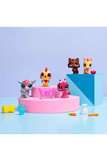 Littlest Pet Shop Littlest Pet Shop Farm Themed 5-Piece Minis Figure Set