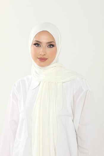 Beyzak Off-White Luxury Combed Cotton Shawl - Women's Hijab Jersey Hijab Lycra Shawl