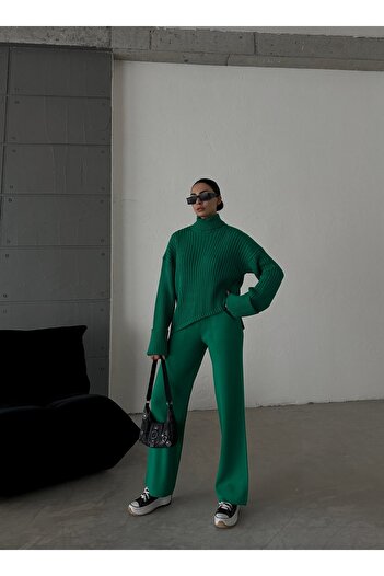 GIA - ART Knitwear Sweater and Trousers Set