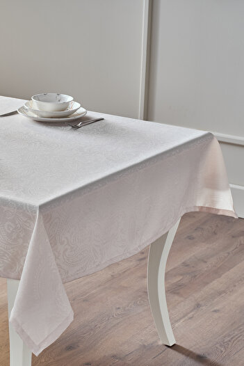Doqu Home Glory Masa Örtüsü 140x240cm - Bej
