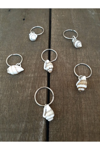 denizdengelen Set of 6 Tiny Seashell Hair Earrings - Silver Color Metal