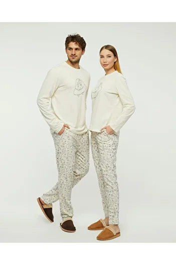 YHGTEKSTİL White Space Themed Romantic and Comfortable Lover Couple Pajamas Set