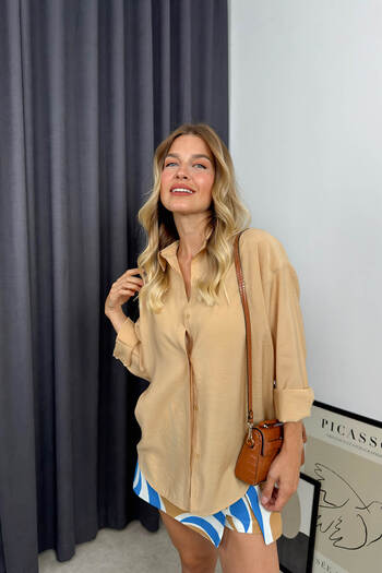 Sue Store Oversize Milk Coffee Shirt