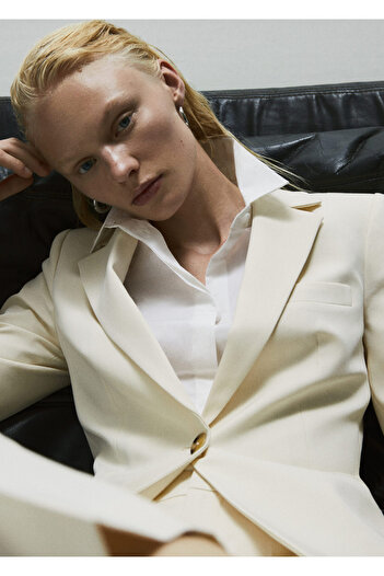MANGO Woman Naturel Kadın Blazer 57040365