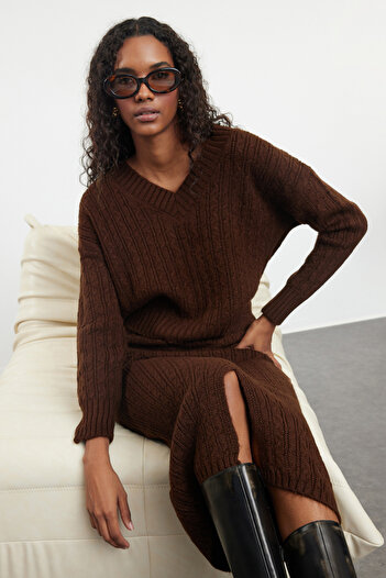 Trendyol Collection Hair Knitting and Knitwear Set - Brown Wool, Top and Bottom Set TWOAW25AU00002