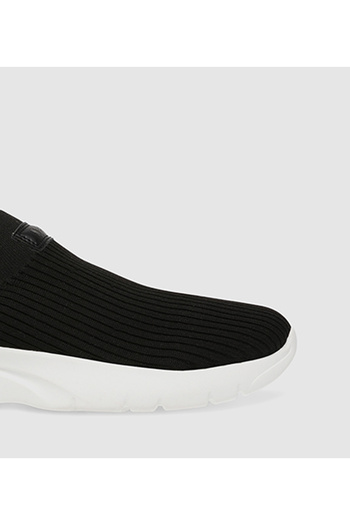 Steve Madden black women's's flat-sports sneakers