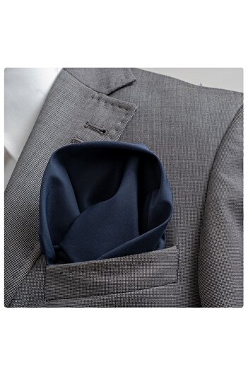 Exve Exclusive Navy Blue Plain Collar Handkerchief