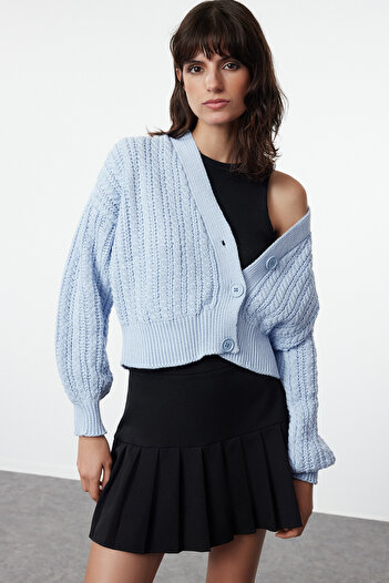 Trendyol Collection Měkký úplet z modrého úpletu s texturou - Twoaw25Hi00272