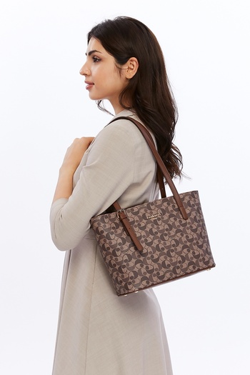 Cacharel Caharel Shoulder and Hand Bag - Stylish and Useful