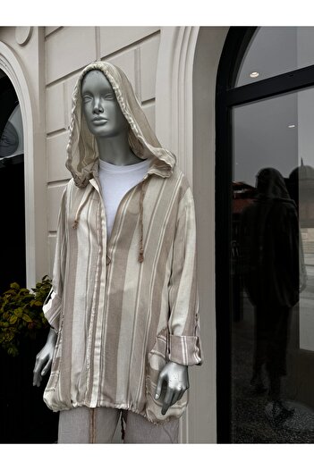 sares Plus Size Jacket