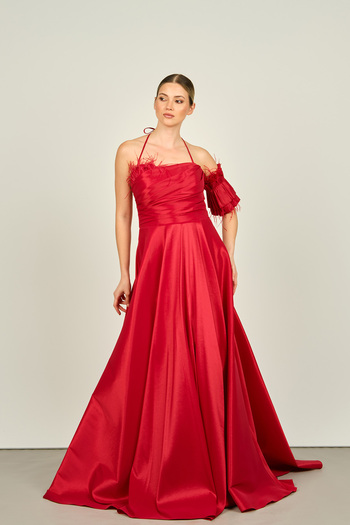 Saygın Red Taffeta Fabric Evening Dress with Halter Neck and Sleeve Detail 3496