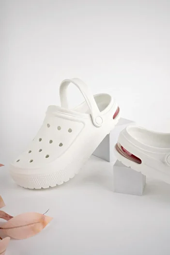 XStreet Air-Crx Indoor Unisex Slippers Sandals Water Resistant Hospital Doctor Nurse Slippers