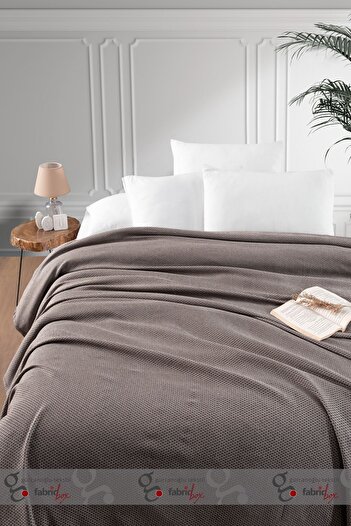 Fabric Box Double Sided Hungarian Series Pike - 200x240 cm