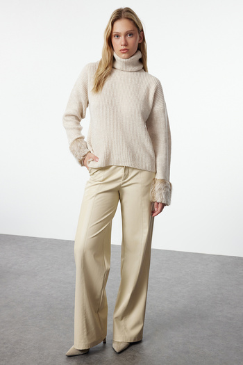 Trendyol Collection Soft Textured Furry Sweater - TWOAW25KZ00153