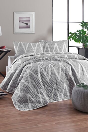 Eponj Home Olivia Gray Quilted Bedspread Set - Double