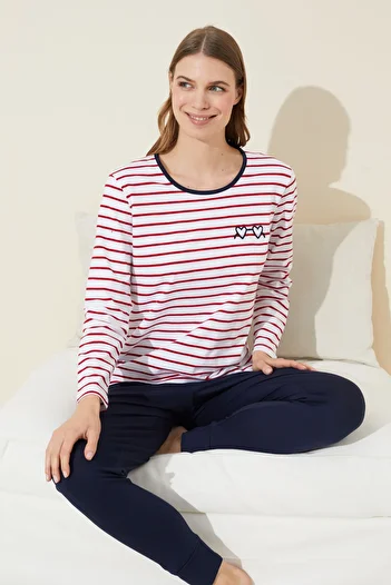 Siyah İnci Embroidered Red and White Striped Cotton Pajamas Set - 24240133