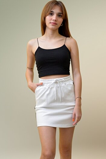 giyadda White Cotton Mini Short Sports Skirt - Pocket and Lace-up
