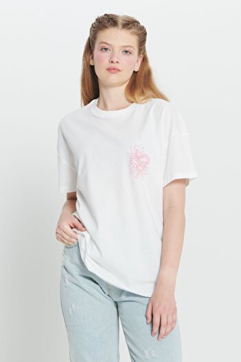 AC&Co / Altınyıldız Classics Ecru Women's Oversize T-Shirt - 100% Cotton, Crew Neck, Printed