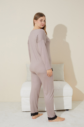 Siyah İnci vizon puan desenli Dantel Detaylı Vsikon Curve Büyük Beden Battal Boy Örme Pijama Takım 24240655