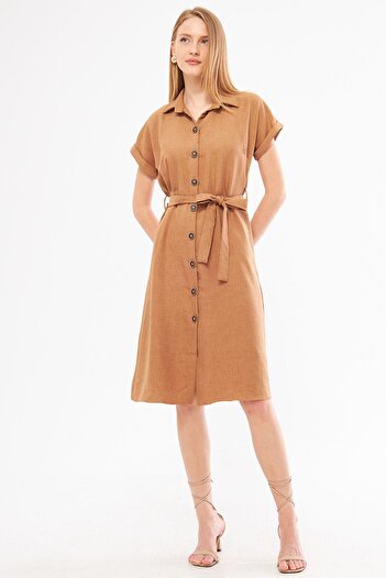 armonika Rochie cămașă cu mânecă scurtă cu aspect de in maro deschis - cu centură, ARM-24Y 001084