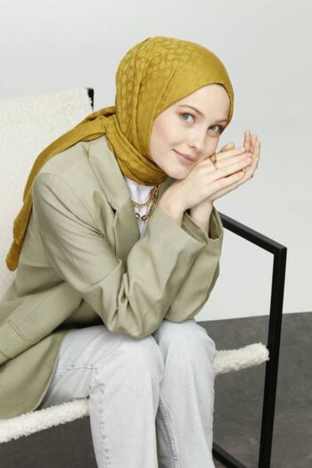 VALORSCARF SAFRAN BLOOM PATTERNED HIJAB SHAWL
