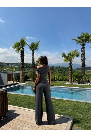 Ekim Store Gathered Blouse and Trousers Set