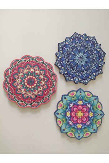 UNDERGROUND TRADE 15 Cm Wooden Authentic Patterned Trivet - Non-Scratch Base, Set of 3