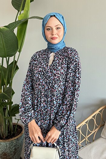 InStyle Сукня з віскози темно-синього кольору з хрустким рукавом-балоном